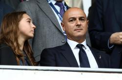 雷速体育官方-热刺在香港宣布退役引热议的简单介绍