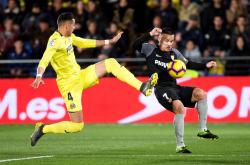 雷速体育官网首页-比利亚雷亚尔客场不敌强队，输掉比赛