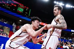 雷速体育比分官网-体育频道直播篮球巅峰对决，球队实力对拼