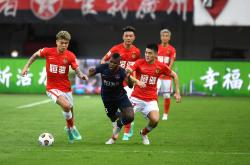 雷速体育比分官网-广州队主场击败重庆队，赢得胜利保持不败的简单介绍