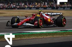 雷速体育app-包含索伯车队完胜梅赛德斯，汉密尔顿扛起全队的词条