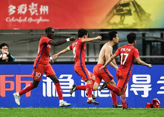 关于江苏苏宁客场大胜，取得三分积分榜上升的信息