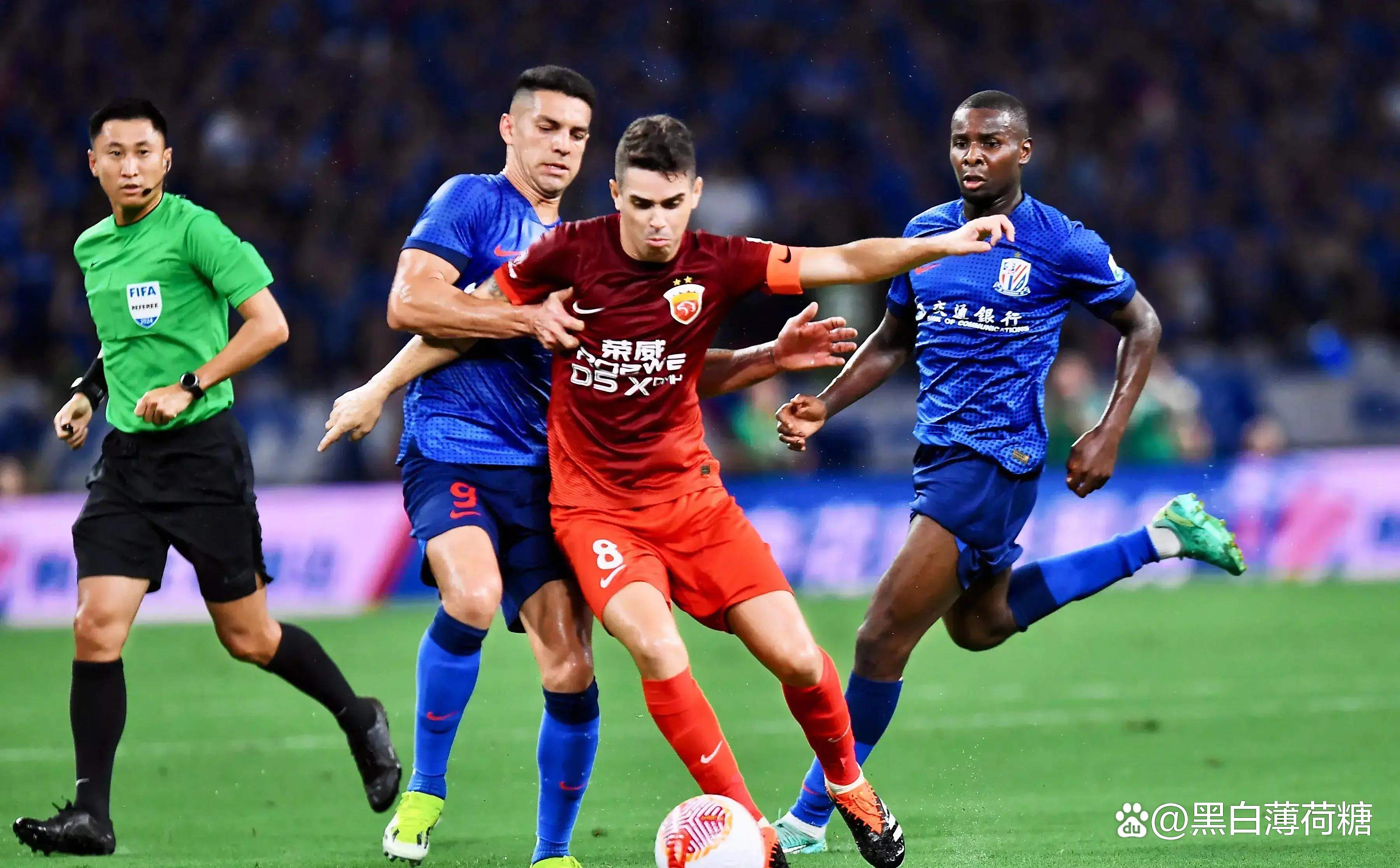 包含武汉卓尔客场爆冷战平广州恒大,表现不俗的词条 包含武汉卓尔客场爆冷战平广州恒大,表现不俗的词条