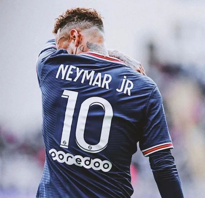 包含德国力克巴萨，内马尔送出助攻的词条