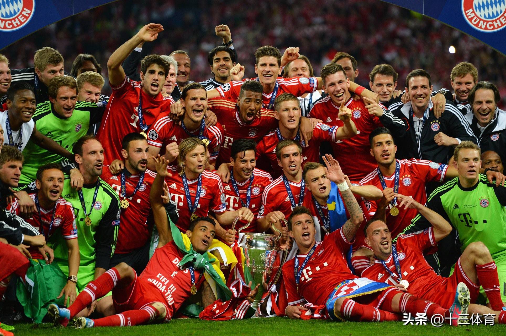 关于欧预赛比赛战况白热化，球队实力争相展示的信息