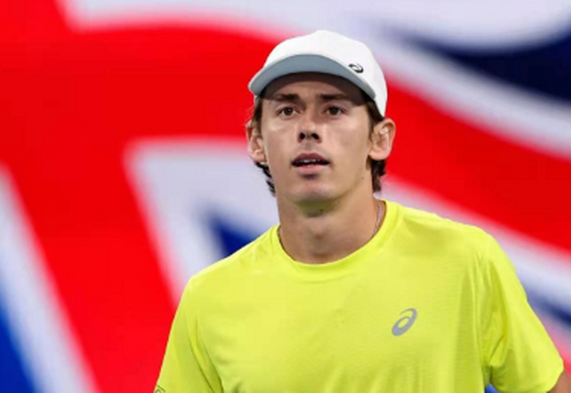 关于西班牙网球队血洗澳大利亚网球队，瓦林卡打破历史纪录的信息