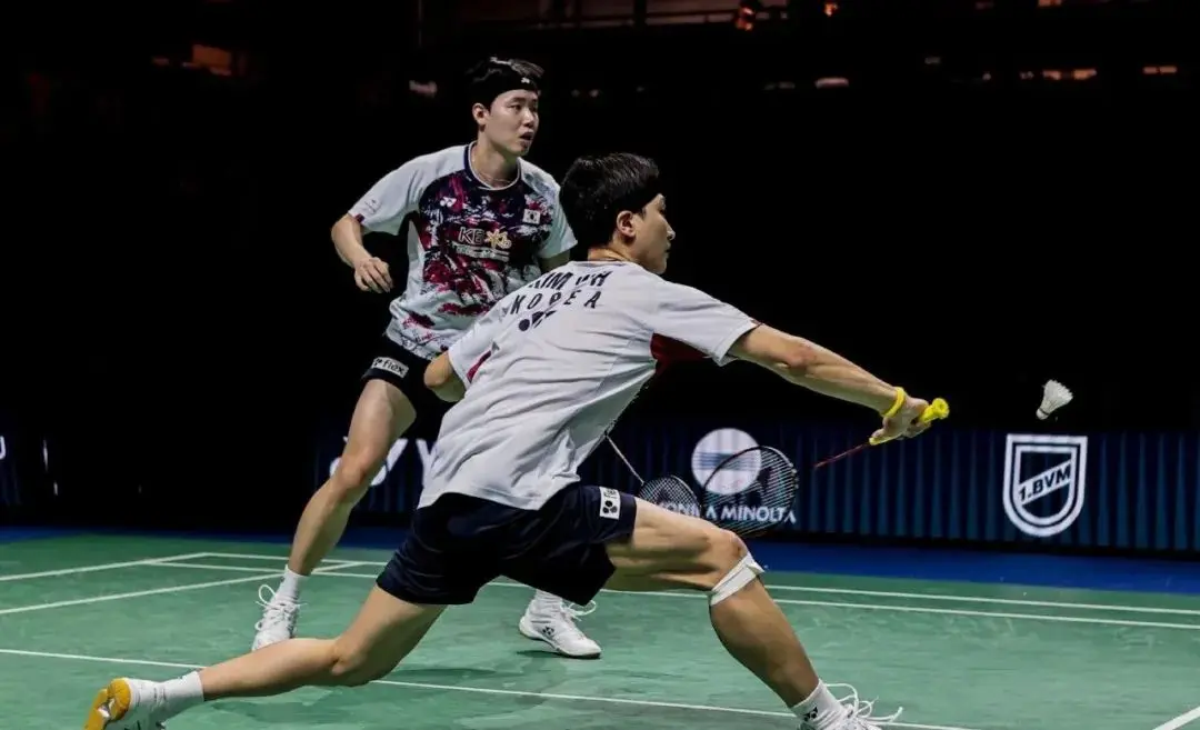 包含泰国羽毛球队逆转英格兰羽毛球队，安赛龙完成帽子戏法的词条