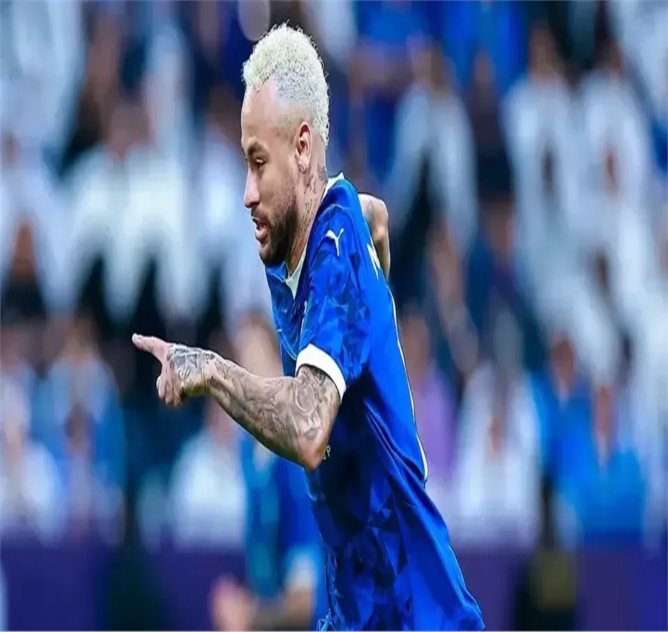 关于拜仁绝地反击乌拉圭，内马尔绝境逆转的信息