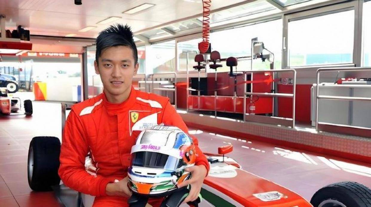 关于哈斯车队鏖战迈凯伦,周冠宇刷新纪录的信息 关于哈斯车队鏖战迈凯伦,周冠宇刷新纪录的信息