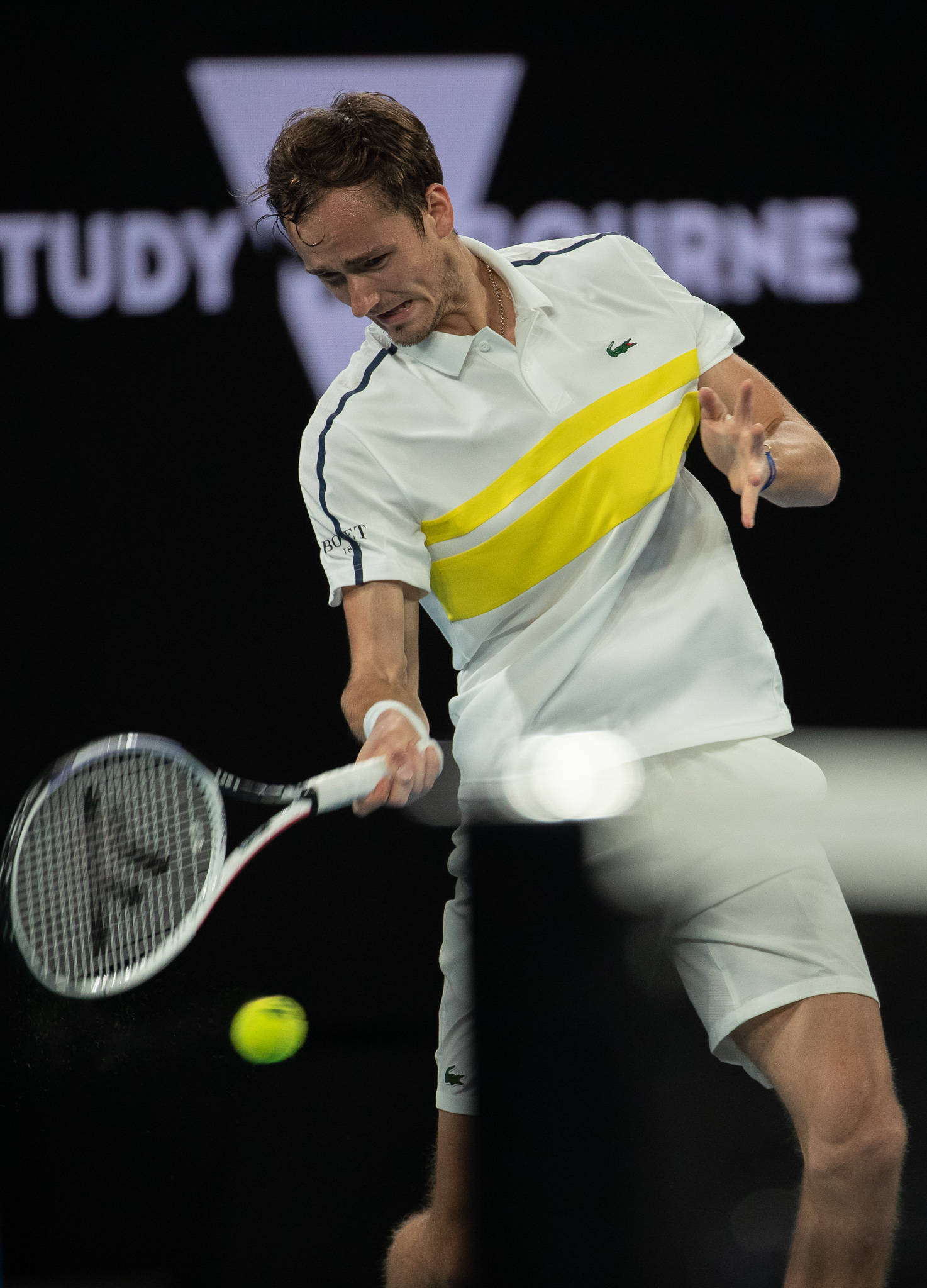 ATP总决赛横扫澳网，梅德韦杰夫点燃赛场